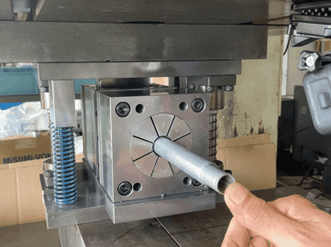 テスト加工の様子