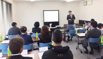 モアレス代表の鈴木がセミナー講師を務めた様子