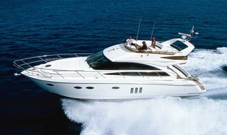 luxury yacht charter