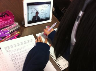 ipad2を使って受講する塾生