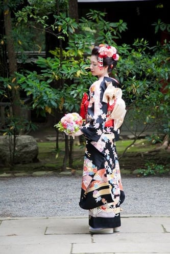 お着物にぴったり!和装に合わせたブーケやヘッドドレスをご覧ください♪