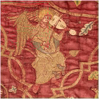 Détail de la chape de la vierge qui fait partie du trésor de la cathédrale Sainte-Marie à Saint Bertrand de Comminges, grand site touristique de Haute-Garonne, Pyrénées centrales