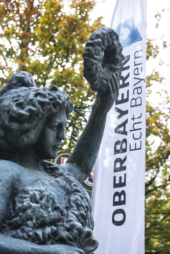 Schauplatz der Eröffnungsfeier war die Waldwirtschaft Großhesselohe