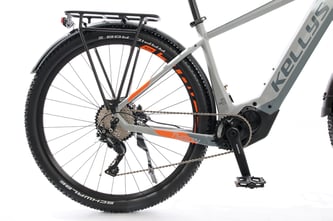 Der Radstand ist recht kurz, das Tretlager tief gezeichnet.