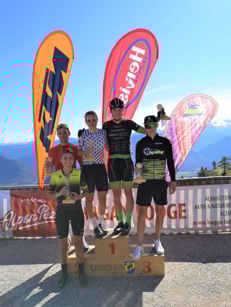 Peter Perstl: Die Sieger der Mountainbike-Wertung beim 2. Loser-Bergzeitfahren – Lukas Kaufmann konnten seinen Sieg vom Vorjahr wiederholen