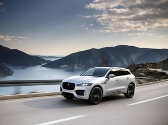 Der CrossOver von Jaguar ist für mindestens 42 390 Euro zu haben. Foto: Jaguar