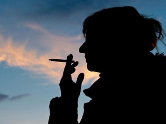 Für den Staat ist Rauchen ein lukratives Geschäft. Foto: Christoph Schmidt