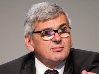IG-Metall-Chef Jörg Hofmann: «Die Tarifvertragsparteien sind bereit, mehr Verantwortung in der betrieblichen Altersversorgung zu übernehmen, aber es kommt auf das Kleingedruckte an.» Foto: Sebastian Gollnow/Archiv
