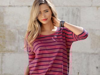 Ein Streifen-Shirt darf in keinem Kleiderschrank fehlen. Foto: Otto