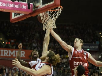 Bayern München besiegte Bamberg im Halbfinale mit 86:79. Foto: Andreas Gebert