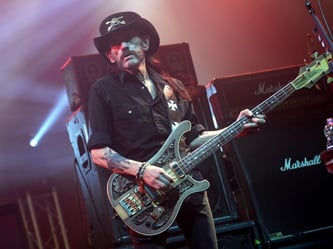 Lemmy Kilmister in action. Foto: Andreas Gebert