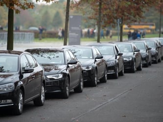 Ab August 2017 sollen die ersten E-Fahrzeuge in den Fuhrpark aufgenommen werden. Foto: Bernd von Jutrczenka/Archiv