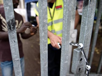 Aktuell gibt es bundesweit etwa 15 000 unbesetzte Stellen. Foto: Bernd von Jutrczenka/Archiv
