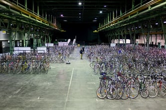 Der Münchner Radlflohmarkt 2016 mit beeindruckender Auswahl an Fahrrädern (Foto: Radlhauptstadt München / Fabian Norden)