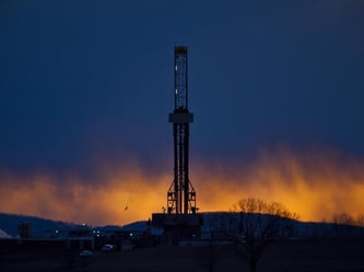 Der Bohrturm einer Ölförderplattform in Pennsylvania, die nach dem Prinzip des «Fracking» arbeitet. Foto: Jim Lo Scalzo