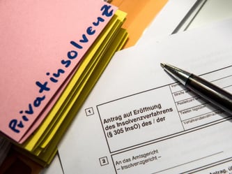 Eine Schuldnerberatungsstelle kann bei einer Privatinsolvenz helfen. Foto: Alexander Heinl