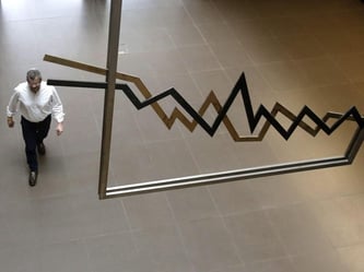 Seit dem Höchststand im Jahr 2001 haben sich fast 4,4 Millionen Anleger von Aktien und Aktienfonds getrennt. Foto: Yannis Kolesidis/Symbolfoto