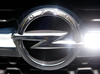 Beim größten US-Autohersteller General Motors laufen die Geschäfte besser als von Experten erwartet. Die deutsche Tochter Opel bleibt allerdings in den Miesen. Foto: Robert Schlesinger/Archiv/Symbolbild