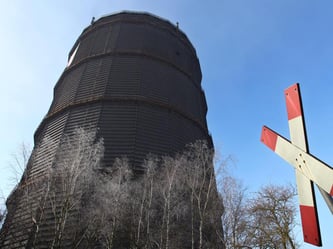 Ein Hochbehälter des alten Gaswerkes in Augsburg. Foto: Karl-Josef Hildenbrand/Archiv