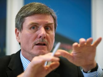 Der Megamarkt in China strauchelt etwas. Experte Dudenhöffer ist aber sicher: Der Autoabsatz wird auch künftig in China schneller zulegen als weltweit. Foto: Bernd Thissen