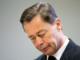 Gestreifte Anstaltskleidung muss der ehemalige Topmanager voraussichtlich nicht anziehen: Im offenen Vollzug tragen die Häftlinge Privatkleidung. Foto: Rolf Vennenbernd