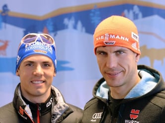 Die Biathleten Simon Schempp (l) und Arnd Peiffer haben keine Angst vor der Favoritenrolle. Foto: Ralf Hirschberger