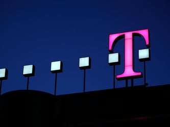 USA, Großbritannien und Frequenzauktion in Deutschland - Telekom-Chef Höttges steht 2015 mächtig unter Dampf. Foto: Oliver Berg