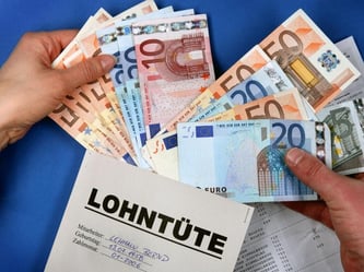 Laut einer Forsa-Umfrage lehnen 38 Prozent der Deutschen mehr Transparenz bei Gehältern in ihren Unternehmen ab. Foto: Jens Büttner/Archiv