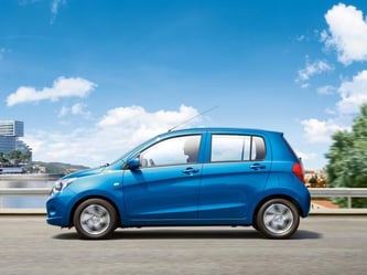 Der Celerio ist ein praktisches Auto. Obwohl er so klein ist, passen zwei Kinder auf die Rückbank. Foto: Suzuki