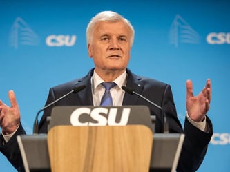 Der bayerische Ministerpräsident Horst Seehofer in München. Foto: Christina Sabrowsky/Archiv