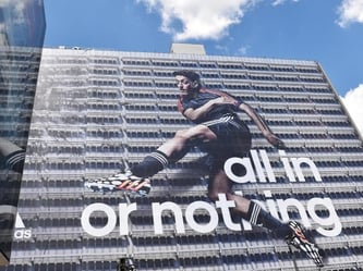 Sportliche Großereignisse ziehen viel Aufmerksamkeit auf sich. Doch lohnen sie sich auch als Investment für Anleger? Foto: Jens Kalaene