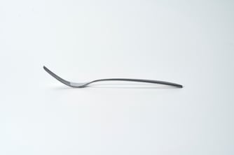 より扱いやすく、ハンドル部分をアーチ状に