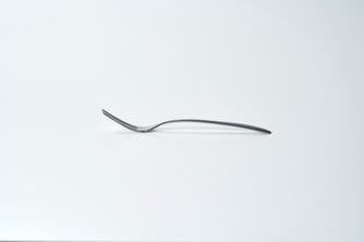 より扱いやすく、ハンドル部分をアーチ状に