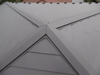 屋根 貼り被せ カバー工法 リフォーム後