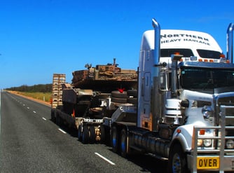 manchmal kamen auch schwere Laster entgegen