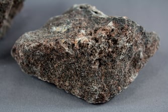 Grosser Kala Namak Salzbrocken