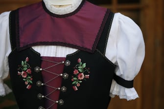 Festtagstracht