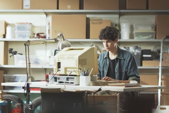 学生フィールドワーク支援｜学生のフィールドワークやゼミなどを受け入れ、社会課題の発掘から解決策の立案へと導く実践的な学びの場を提供しています。