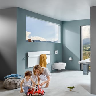 Grosszügiges Badezimmer design und Styling von Polydual in türkis mit Mutter mit Kind