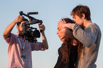 Luca Di Bartolo, architetto fotografo, videomaker Servizi fotografici e video per  architettura, fotografia industriale aziendale, commerciale e immobiliare a Cagliari e in Sardegna. Servizio fotografico e video per  matrimonio e cerimonie, moda e fashion