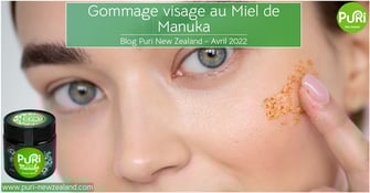 Gros plan d'un visage d'une femme appliquant notre recette gommage visage au miel de manuka de Nouvelle-Zélande Puri New Zealand