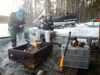 Snow mobile tour to trapper cabin