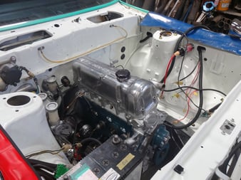 L型エンジン 610ブルーバード