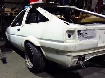 AE86レビン 燃料タンク交換