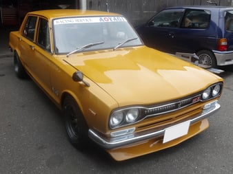 GC10ハコスカ　全塗装