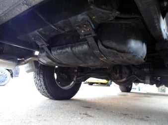 ランドクルーザープラド70系 燃料ライン交換