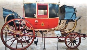 Карета в Риме фото