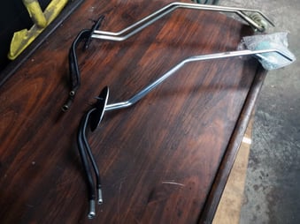 ランドクルーザープラド70系 燃料ライン交換