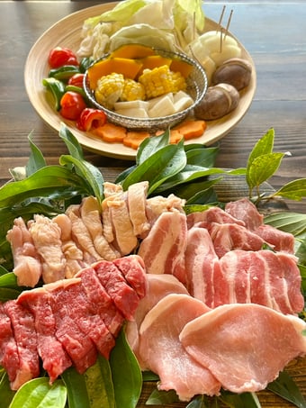 広々ウッドデッキでBBQ