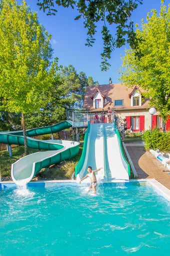 camping toboggan aquatique dordogne
